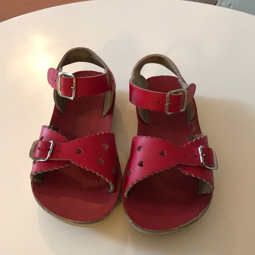 Red Saltwater Sandals - (Sun-San Sweetheart)